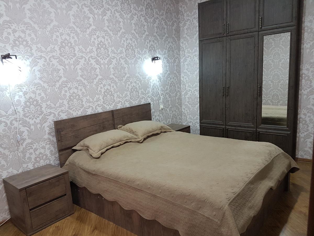 Old Town House On Asatiani Daire